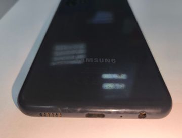 Б/в Мобільний телефон Samsung galaxy a13 4/64gb 01-200845228