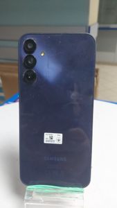 Б/в Мобільний телефон Samsung galaxy a15 sm-a155f 8/256gb 01-200845716