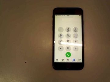 Б/в Мобільний телефон Apple iphone se 2020 64gb 01-200867555