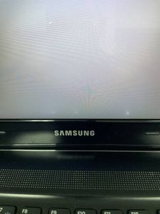 Б/в Ноутбук Samsung 15/core i3 370m ddr3/4gb ddr3/hdd 300 gb/ssd *відсутній/*інтегрована 01-200876650