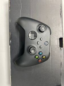 Б/в Ігрова приставка Microsoft xbox series x 1tb 01-200792121