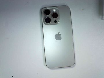 Б/в Мобільний телефон Apple iphone 16 pro 256gb esim 01-200907181