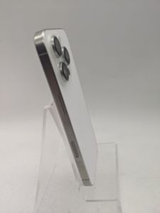 Б/в Мобільний телефон Apple iphone 16 pro 256gb 01-200858733