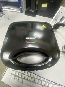 Б/в Бутербродниця Home Essentials ast-2000b/01 01-200922220