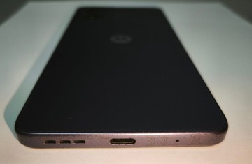 Б/у Мобільний телефон Motorola g04 4/64gb 01-200930651