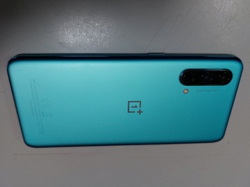 Б/в Мобільний телефон Oneplus nord ce5 8/128gb 01-200931272
