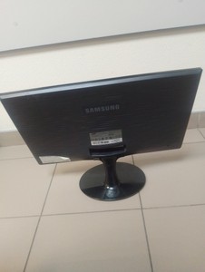 Б/в Монітор Samsung ls20t 01-200940728