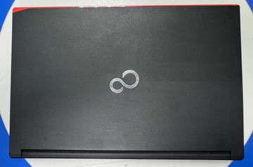 Б/у Ноутбук Fujitsu 15/core i5 6300u ddr3/8gb ddr3/hdd *відсутній/ssd 256 gb/*інтегрована 01-200940050