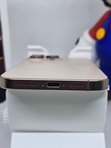 Б/в Мобільний телефон Apple iphone 16 pro max 1tb 01-200858465