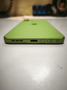 Б/у Мобільний телефон Motorola moto g06 4g 4/64gb 01-200953357