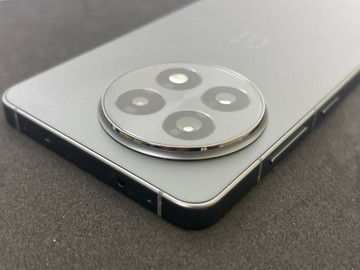 Б/в Мобільний телефон Oneplus 13r 12/256gb 01-200955938