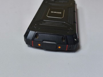 Б/в Мобільний телефон Sigma x-treme pr68 01-200977592