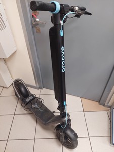 Б/в Самокат Proove model urban app 450 01-200979899