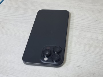 Б/в Мобільний телефон Apple iphone 16 pro max 256gb 01-200917982