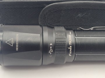 Б/в Ліхтар Fenix tk20r v2.0 01-200989851