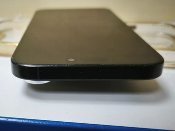 Б/в Мобільний телефон Apple iphone 16 pro max 512gb 01-201030358