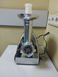 Б/в Електром`ясорубка Sq Profesional meat grinder 01-201030492