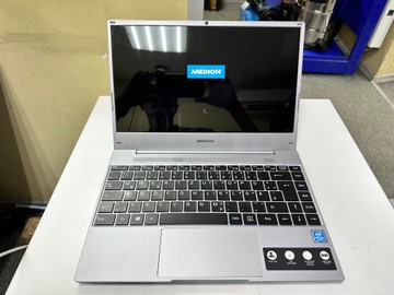 Б/в Ноутбук Medion 13/pentium n5030 siver ddr4/4gb ddr4/hdd *відсутній/ssd 128 gb/*інтегрована 01-201029932