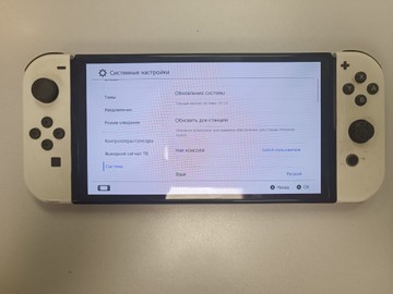 Б/у Игровая приставка Nintendo switch oled 01-201031814