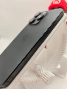 Б/в Мобільний телефон Apple iphone 16 pro 256gb 01-200988929