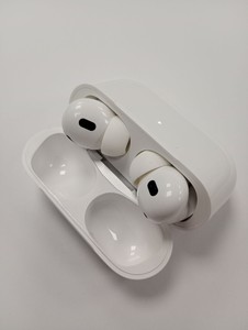 Б/в Навушники Apple airpods pro 2nd generation with magsafe charging case usb-c 01-201112831