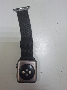 Б/в Смарт-годинник Apple watch series 3 gps 42mm aluminium case 01-201122303
