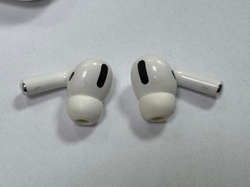 Б/у Навушники Apple airpods pro 01-201123267