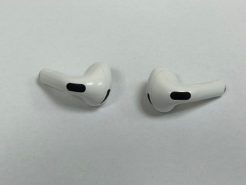 Б/в Навушники Apple airpods 4 01-201126681