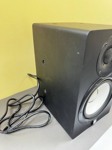 Б/в Акустика Yamaha hs7i 01-201127854