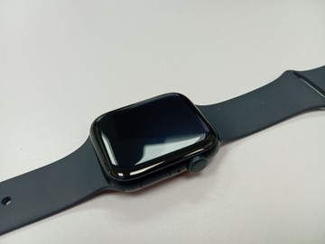Б/в Смарт-годинник Apple se3 44mm a3328 01-201144850