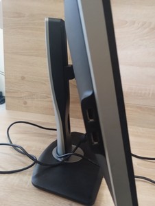 Б/в Монітор Dell u2312hmt 01-201120586
