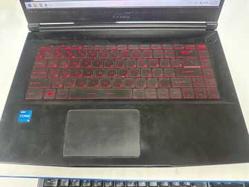 Б/в Ноутбук Msi 15/core i5-12450h ddr5/16gb ddr5/hdd *відсутній/ssd 256 gb/geforce rtx2050 4gb 01-201169139