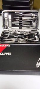 16-000237395: Набір 19 предметів