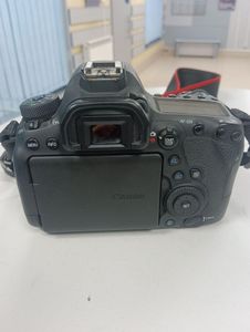 01-200467692: Canon eos 6d mark ii body
