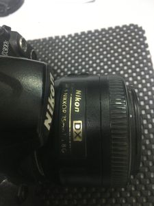 01-200771660: Nikon af-s dx nikkor 35mm f/1,8g