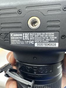 Б/в Фотоапарат Canon eos 2000d / ef-s 18-55mm f/3.5-5.6 is ii 01-200780136