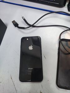01-200794218: Apple iphone 8 64gb