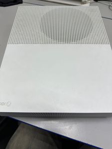 01-200777088: Microsoft xbox one s 1tb