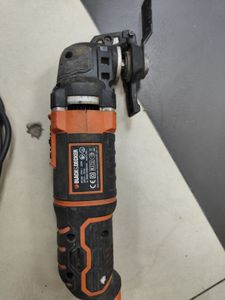 01-200795461: Black&Decker mt300ka