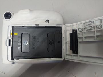 Б/в Фотокамера миттєвого друку Fujifilm instax mini 11 01-200802870