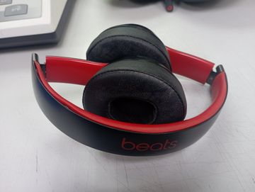 Б/у Наушники Beats By Dr. Dre solo3 01-200819053
