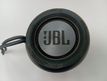 Б/в Акустика Jbl flip essential 01-200820589