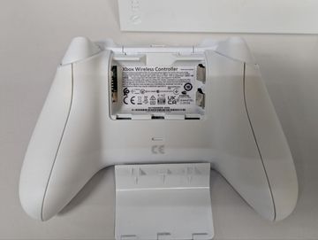 Б/в Ігрова приставка Microsoft xbox series s 512gb 01-200825945