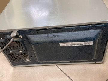 Б/в Мікрохвильова піч Samsung me83krs-2 01-200830633
