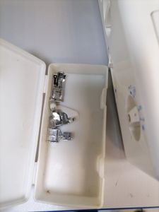 Б/в Швейна машина Luxstyle 700d 01-200832550