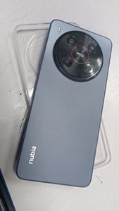 Б/в Мобільний телефон Zte nubia v70 max 6/128gb 01-200834561