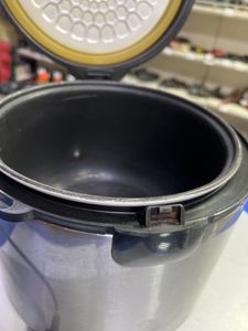 Б/в Мультиварка Hilton hmc-511 01-200835503