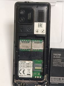 Б/в Мобільний телефон Tecno t301 01-200833009