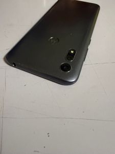 Б/в Мобільний телефон Motorola moto e6 2/32gb xt2053-6 01-200840186