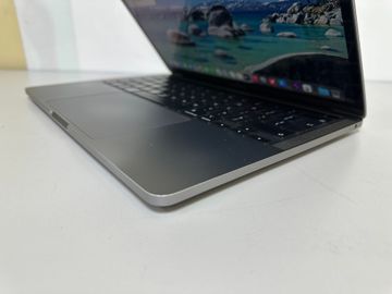 Б/в Ноутбук Apple a2338/macbook pro 13,3 /m1 8-gpu/ ram8gb/ ssd512gb/ retina/ truetone/ touch bar 01-200846387